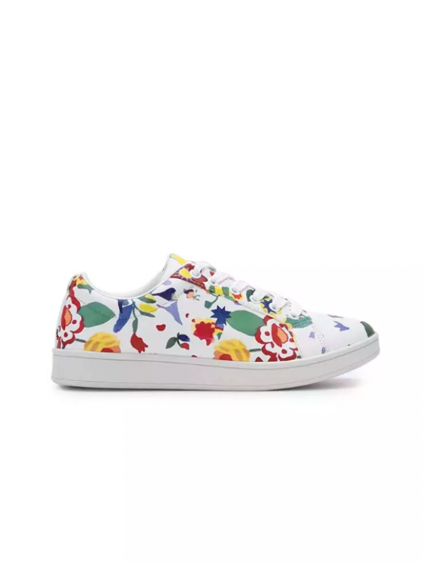 Sneaker dengan Motif Bunga-Bunga